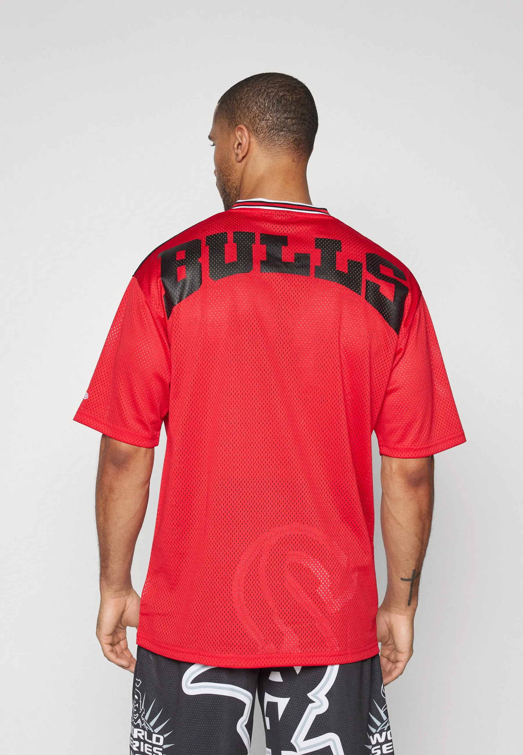 NBA CHICAGO BULLS GRAPHIC JERSEY - Squadra