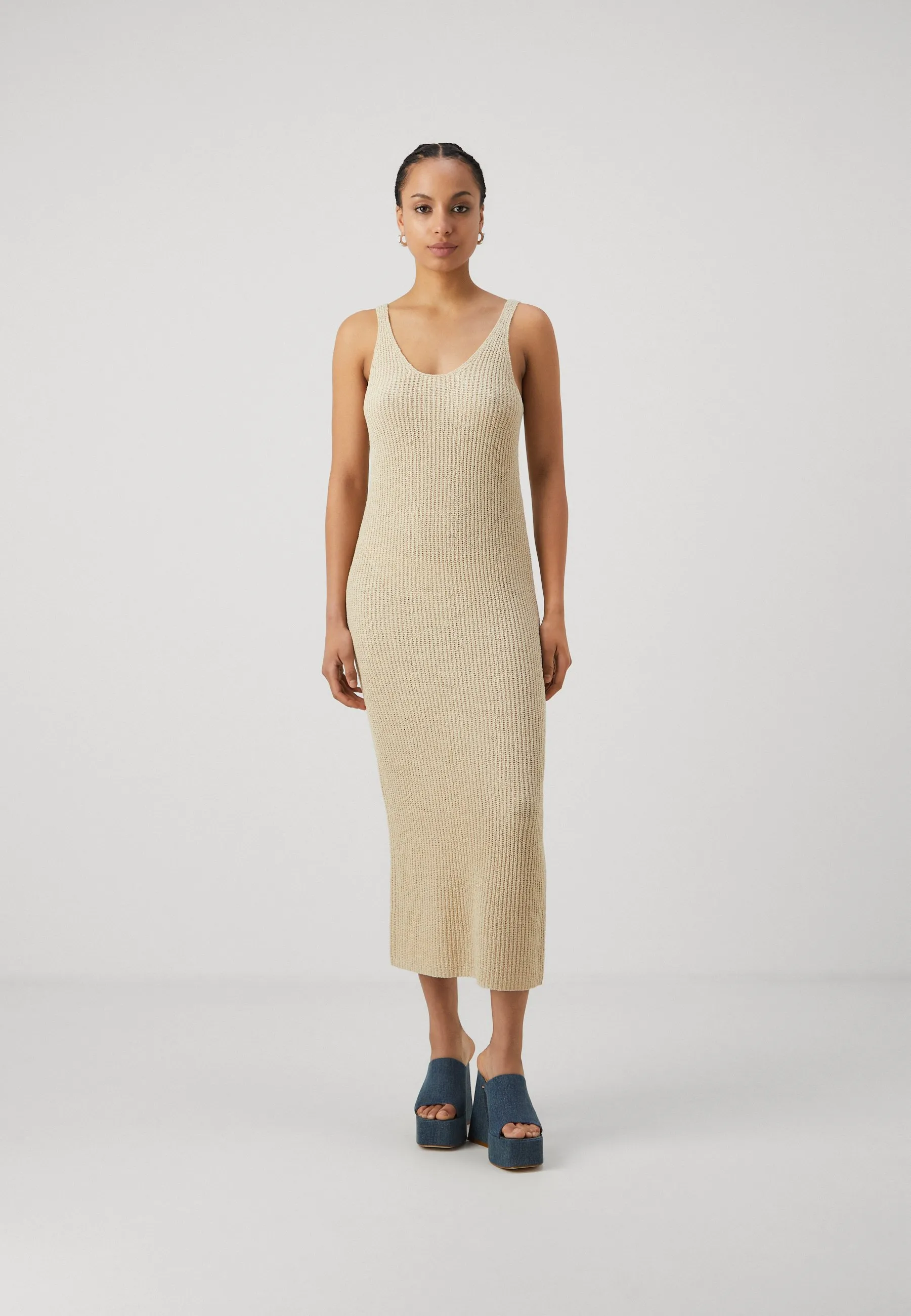 ONLSUNNY V NECK DRESS  - Abito in maglia