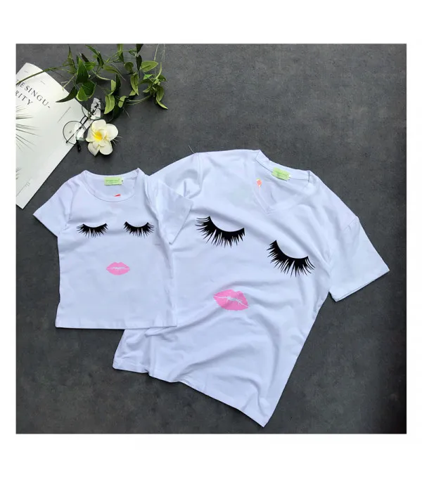 T-shirt eyelash